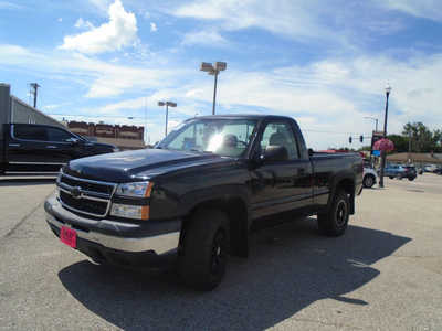 2007 Chevrolet 1500 Reg Cab, $5495. Photo 3