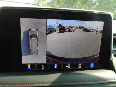 2023 Chevrolet Suburban, $60995. Photo 12