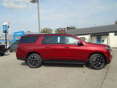 2023 Chevrolet Suburban, $60995. Photo 5