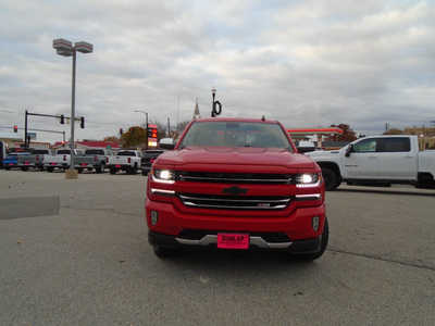 2017 Chevrolet 1500 Crew Cab, $25995. Photo 2