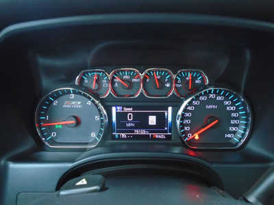 2017 Chevrolet 1500 Crew Cab, $25995. Photo 7