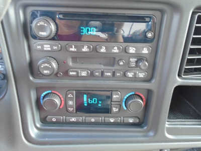 2005 Chevrolet 1500 Crew Cab, $12995. Photo 9