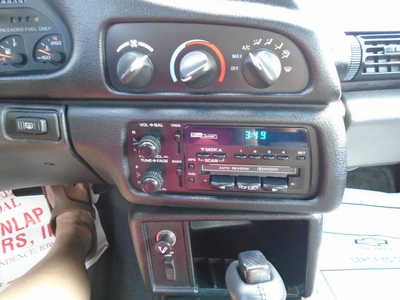 1996 Chevrolet Camaro, $0. Photo 9