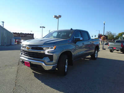 2023 Chevrolet 1500 Crew Cab, $43995. Photo 3