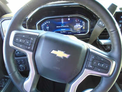 2025 Chevrolet 2500 Crew Cab, $60995. Photo 8