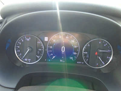 2019 Buick LaCrosse, $17995. Photo 7