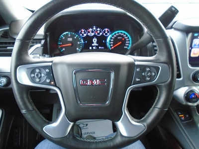 2017 GMC Yukon XL, $16995. Photo 7