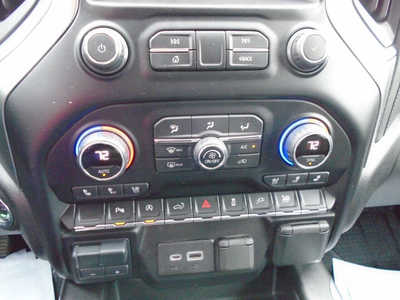 2021 Chevrolet 1500 Crew Cab, $0. Photo 12