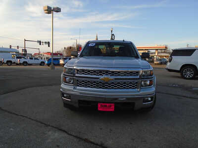 2014 Chevrolet 1500 Crew Cab, $18995. Photo 2
