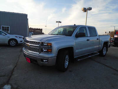 2014 Chevrolet 1500 Crew Cab, $18995. Photo 3
