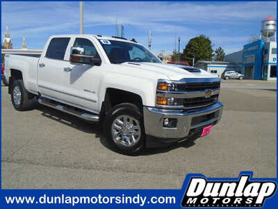 2018 Chevrolet 2500 Crew Cab, $25995. Photo 1