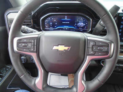 2023 Chevrolet 1500 Crew Cab, $37995. Photo 6