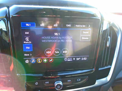 2023 Chevrolet Traverse, $28995. Photo 10