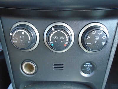 2013 Nissan Rogue, $5995. Photo 11