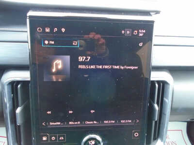 2025 GMC Acadia, $37995. Photo 12