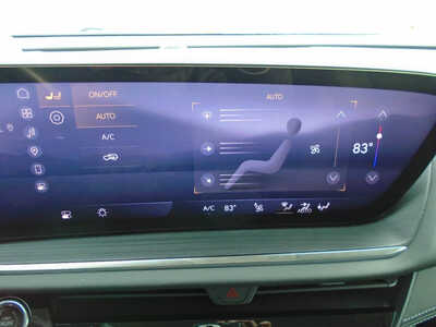 2025 Buick Envision, $29995. Photo 11