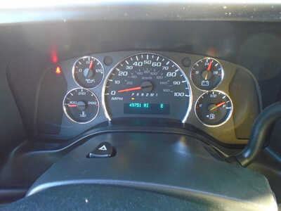 2023 Chevrolet Van,Passenger, $35995. Photo 7