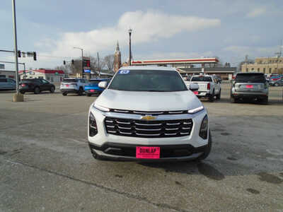 2026 Chevrolet Equinox, $33995. Photo 2