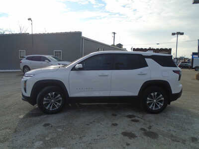 2026 Chevrolet Equinox, $33995. Photo 4