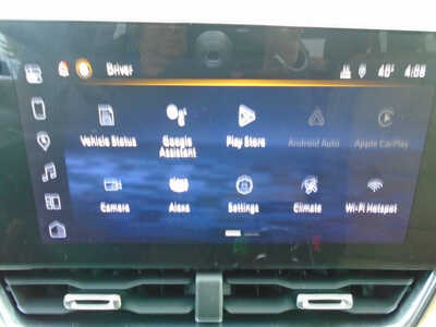 2025 Chevrolet Equinox, $34495. Photo 11