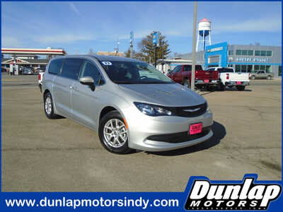 2023 Chrysler Voyager, $24995. Photo 1