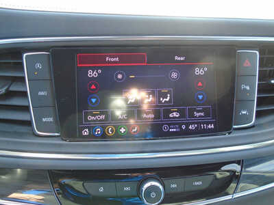 2024 Buick Enclave, $38995. Photo 12