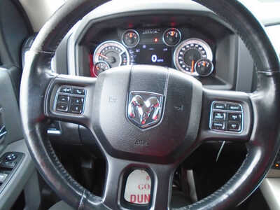 2015 RAM 1500 Crew Cab, $15995. Photo 8