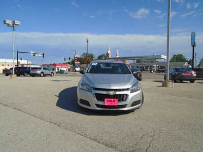 2014 Chevrolet Malibu, $0. Photo 2