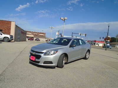 2014 Chevrolet Malibu, $0. Photo 3