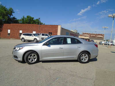2014 Chevrolet Malibu, $0. Photo 4