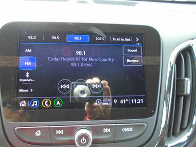 2022 Chevrolet Equinox, $19995. Photo 10