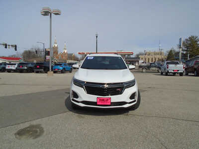 2022 Chevrolet Equinox, $19995. Photo 2