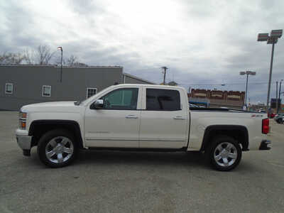 2014 Chevrolet 1500 Crew Cab, $9495. Photo 4