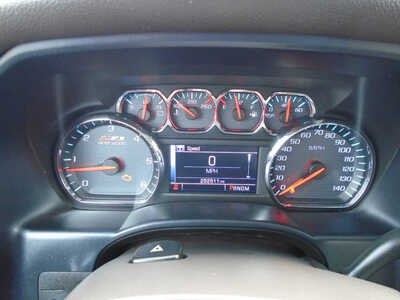2014 Chevrolet 1500 Crew Cab, $9495. Photo 7