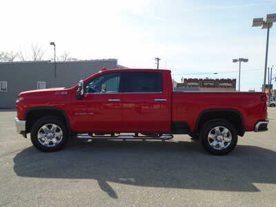 2020 Chevrolet 2500 Crew Cab, $37995. Photo 4