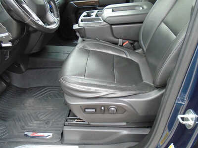 2020 Chevrolet 1500 Crew Cab, $30995. Photo 11