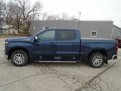 2020 Chevrolet 1500 Crew Cab, $30995. Photo 4