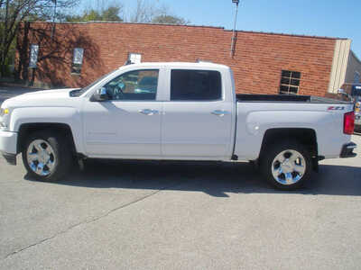 2017 Chevrolet 1500 Crew Cab, $0. Photo 4