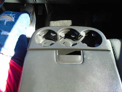 2013 Chevrolet 1500 Crew Cab, $9995. Photo 10