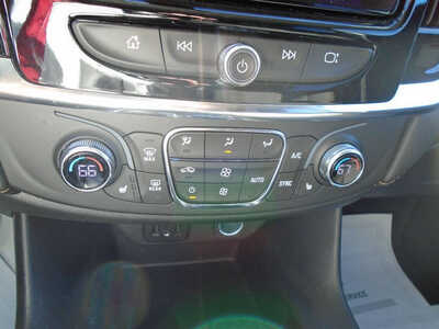 2020 Chevrolet Traverse, $18995. Photo 11