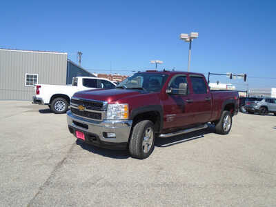 2013 Chevrolet 2500 Crew Cab, $9995. Photo 3