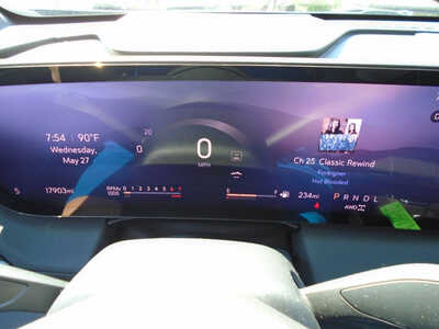 2025 Buick Enclave, $43995. Photo 7