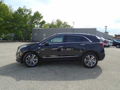 2025 Cadillac XT5, $49995. Photo 4