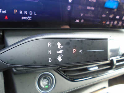 2025 Buick Enclave, $54995. Photo 10