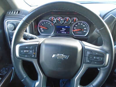 2021 Chevrolet 1500 Crew Cab, $1. Photo 6