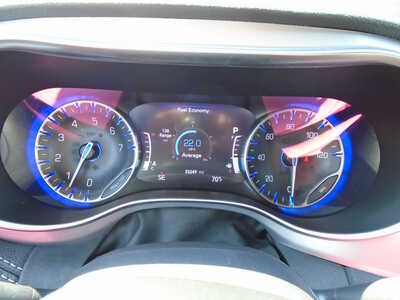 2025 Chrysler Pacifica, $34530. Photo 7