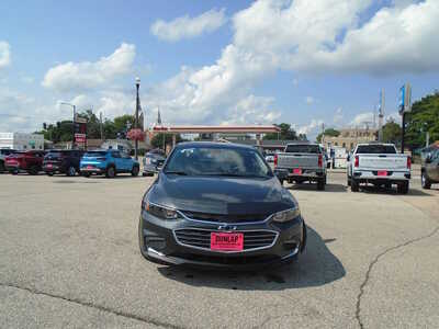 2017 Chevrolet Malibu, $18030. Photo 2