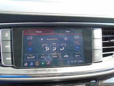 2021 Buick Enclave, $22030. Photo 10