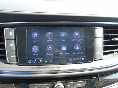 2021 Buick Enclave, $22030. Photo 11