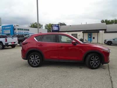 2017 Mazda CX-5, $0. Photo 5